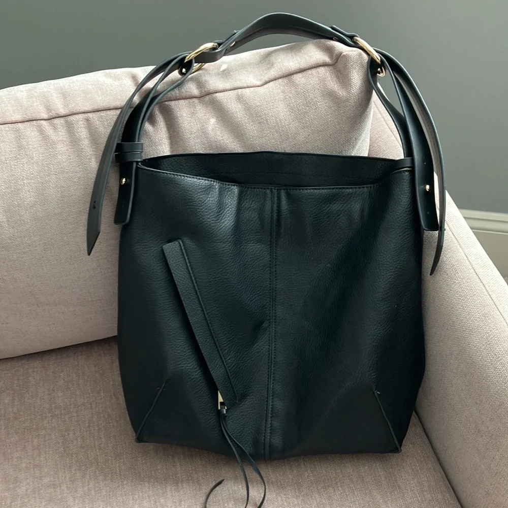 Topshop faux leather shoulder satchel tote black with gold zippers